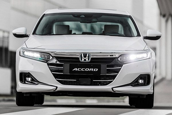 Honda-Accord-03